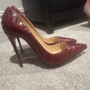 Christian Louboutin 38.5 Red Python Clark Pump *New*